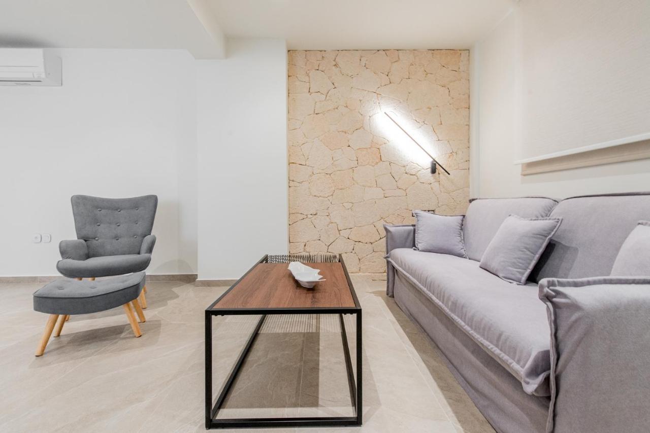 Gemela Allstarboutique In Aegina A Экстерьер фото